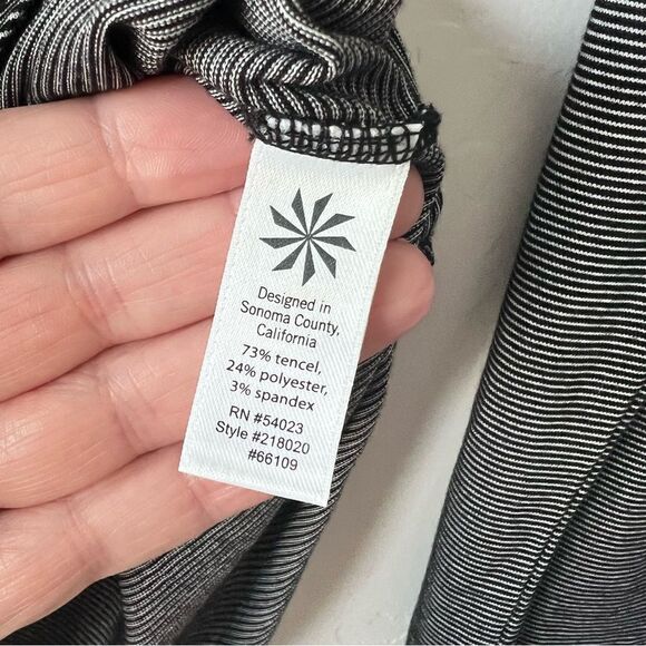 Athleta Women's Large Shanti Micro Stripe Long Sleeve Shirt Top 218020 Black L - Picture 6 of 7